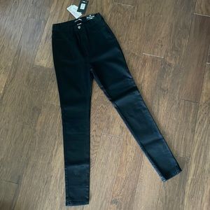 Black High Rise Skinny Jeans